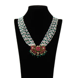 Gold-plated Silver pendant with kemp stones and pearls