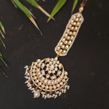 Broad Mang tikka- Polki and Kundan white stones