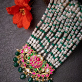 Gold-plated Silver pendant with kemp stones and pearls