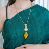 Stunning pendant chain with yellow agate stone with intricate kundan work