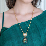 Brazilion stone with intricate kundan work pendant chain