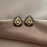 Kundan red drop cut Pendant set