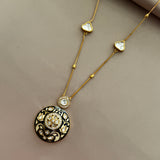 Heritage red glow round Pendant set