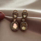 Kundan luxe pendant set