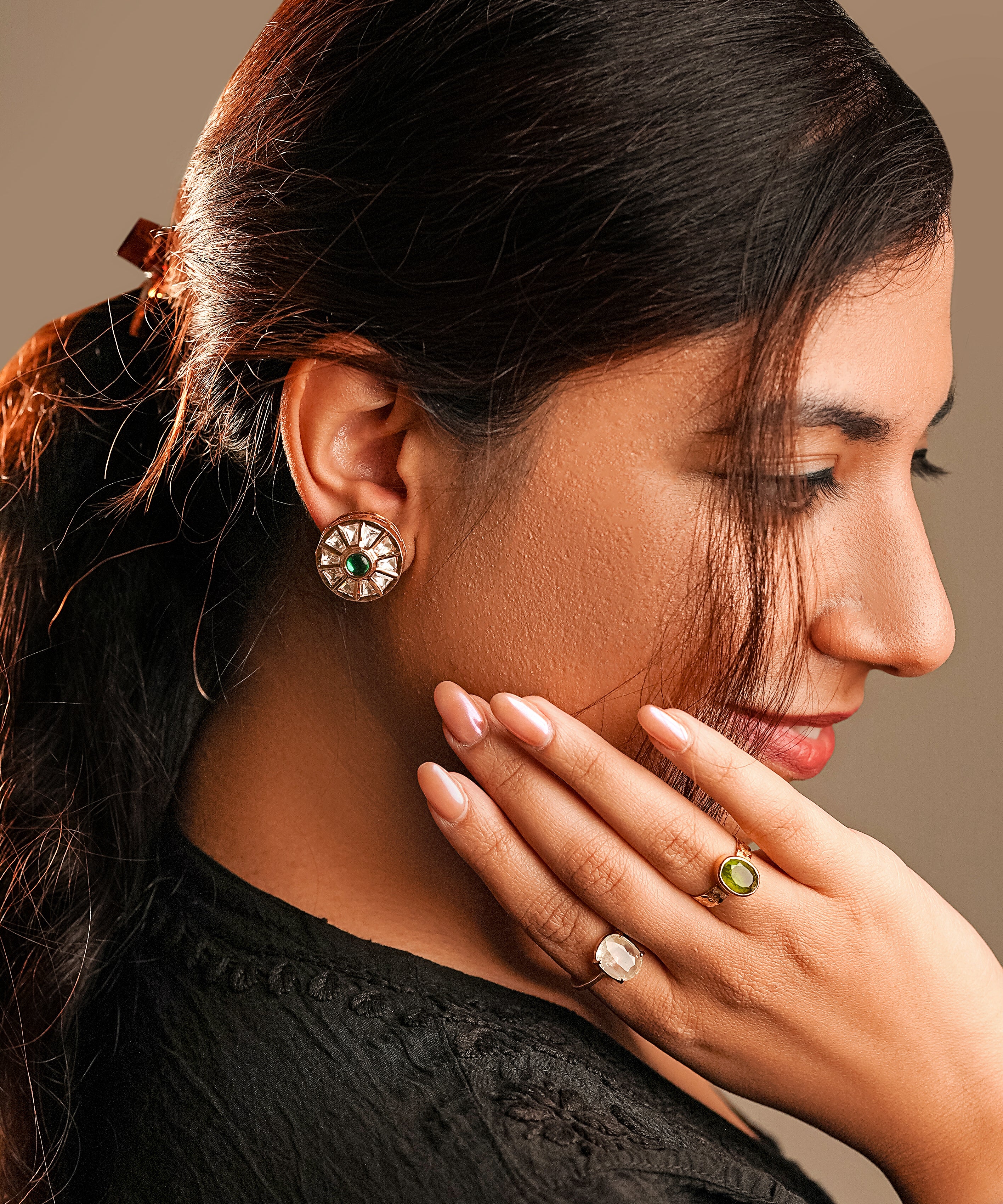 Signity glow White Kundan Shell Earrings