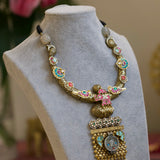 Ornaya Hasli- Isaana Collection