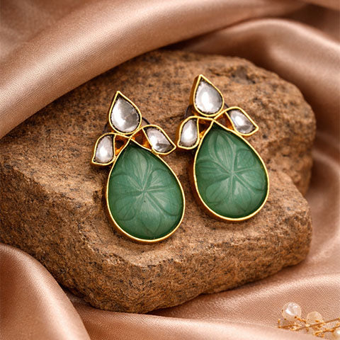 Royal Fusion Studs With Drop Cut Semi Precious Stone & Flower Kundan Design