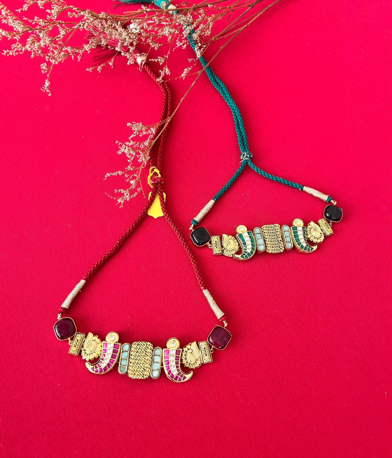 Classic Treasure Artistic Choker