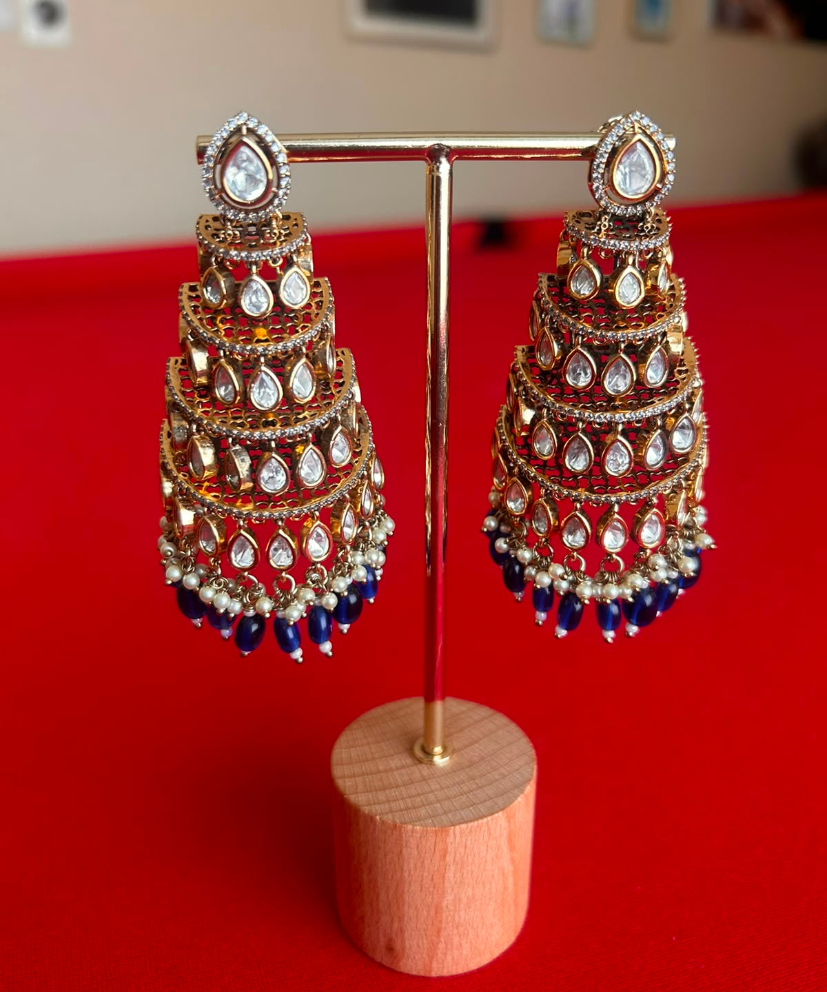 Waterfall Kundan with green beads - Jumkha